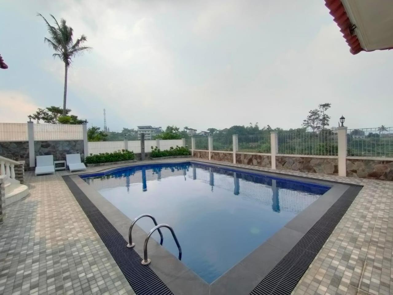 Villa Kandara Hanjawar Puncak Sindanglaya Kültér fotó